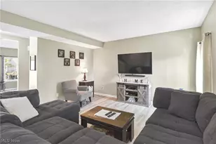 38479 Foxglen Ave, Avon, OH 44011 - Photo 14