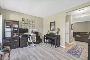38479 Foxglen Ave, Avon, OH 44011 - Photo 8