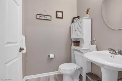 38479 Foxglen Avenue, Avon, OH 44011 - Photo 12
