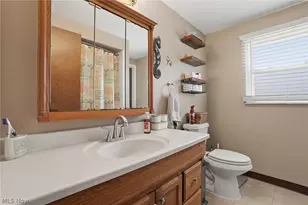 1876 Laurel Dr, Twinsburg, OH 44087 - Photo 24
