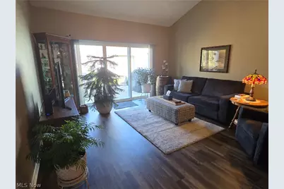 413 Deer Crossing, Elyria, OH 44035 - Photo 8