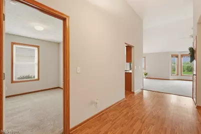 12786 Heritage Trail, North Royalton, OH 44133 - Photo 10
