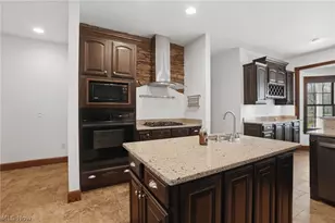 181 Margor Dr, Conneaut, OH 44030 - Photo 4