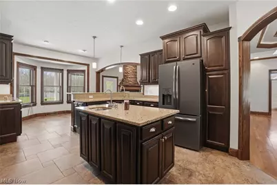 181 Margor Drive, Conneaut, OH 44030 - Photo 2