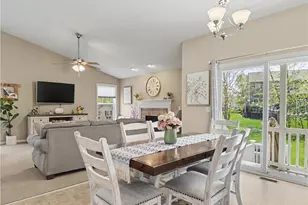 38122 Rocky Run Ct, North Ridgeville, OH 44039 - Photo 8