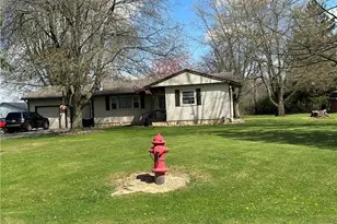 25 Brooks Ct, Plymouth, OH 44865 - Photo 2