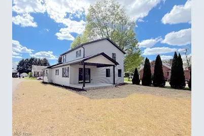 315 N Plum Street, Gnadenhutten, OH 44629 - Photo 2