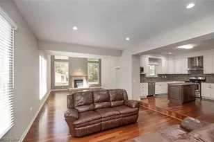 9338 Liberty Rd, Twinsburg, OH 44087 - Photo 12