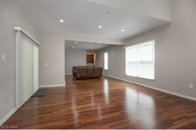9338 Liberty Road, Twinsburg, OH 44087 - Photo 16