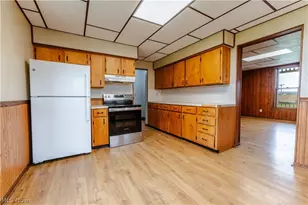 19114 Licking Valley Rd, Frazeysburg, OH 43830 - Photo 16