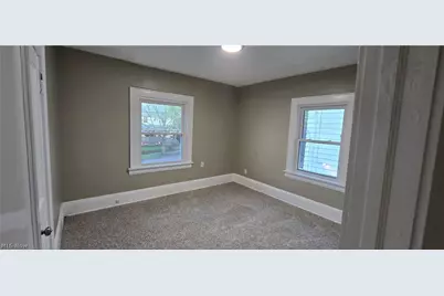 1024 N Howard Street, Akron, OH 44310 - Photo 12