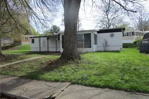 1626 E 51st St, Ashtabula, OH 44004 - Photo 2