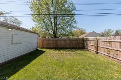 838 Warwick Drive, Sheffield Lake, OH 44054 - Photo 40