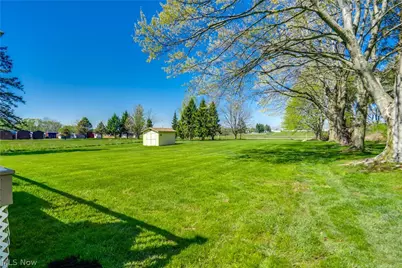 5029 Broadway Avenue NE, Louisville, OH 44641 - Photo 28