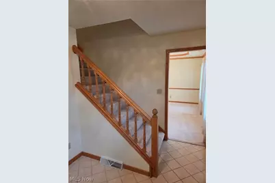 220 Montgomery Drive, Canfield, OH 44406 - Photo 6