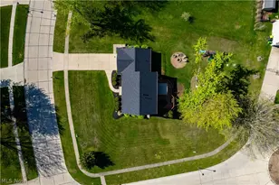 718 Wedgewood Dr, Avon Lake, OH 44012 - Photo 38