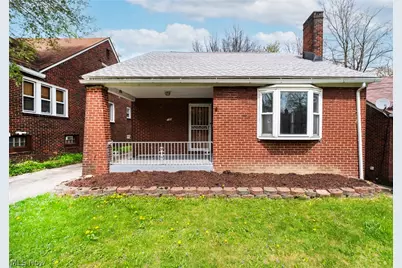 130 Roslyn Drive, Youngstown, OH 44505 - Photo 1