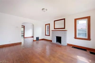 130 Roslyn Drive, Youngstown, OH 44505 - Photo 8