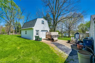3797 Harper Avenue, Barberton, OH 44203 - Photo 22