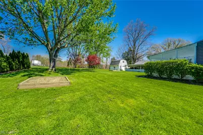 3797 Harper Avenue, Barberton, OH 44203 - Photo 28