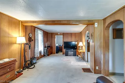 3797 Harper Avenue, Barberton, OH 44203 - Photo 6