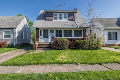 8214 Essen Avenue, Parma, OH 44129 - Photo 2
