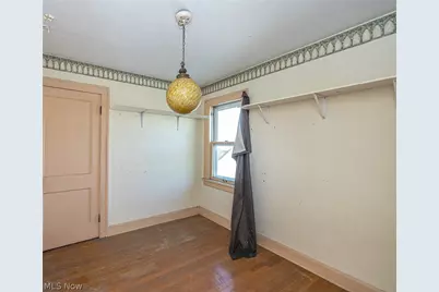 8214 Essen Avenue, Parma, OH 44129 - Photo 14