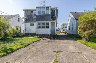 8214 Essen Ave, Parma, OH 44129 - Photo 6