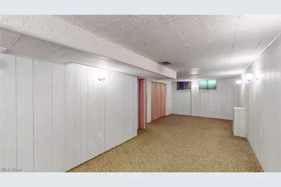 9298 York Road, North Royalton, OH 44133 - Photo 16