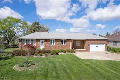 9298 York Road, North Royalton, OH 44133 - Photo 1