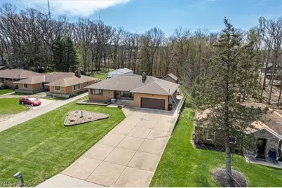 5855 W Ridgewood Drive, Parma, OH 44129 - Photo 34
