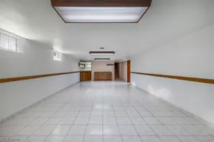 5855 W Ridgewood Dr, Parma, OH 44129 - Photo 20