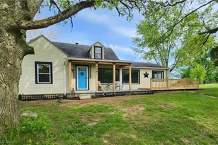 5261 Dailey Rd, New Franklin, OH 44319 - Photo 2