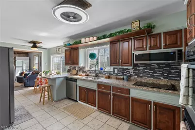 5261 Dailey Road, New Franklin, OH 44319 - Photo 6