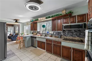 5261 Dailey Rd, New Franklin, OH 44319 - Photo 6