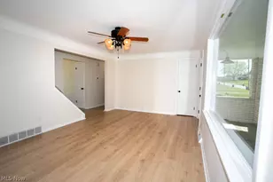 556 Idora Ln, Struthers, OH 44471 - Photo 10