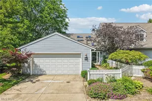 838 Lynnhaven Ln, Akron, OH 44313 - Photo 42