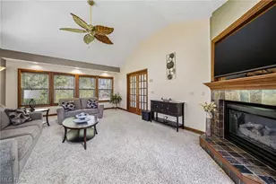 16912 Albion Rd, Strongsville, OH 44136 - Photo 12