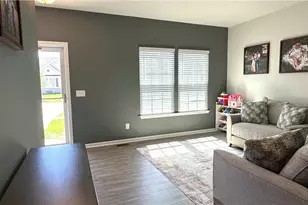 36582 Stockport Mill Dr, North Ridgeville, OH 44039 - Photo 4