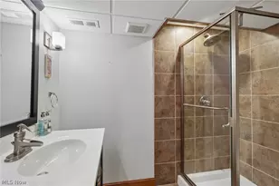255 Gloucester Dr, Medina, OH 44256 - Photo 40