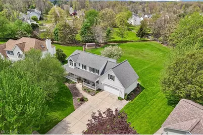 255 Gloucester Drive, Medina, OH 44256 - Photo 2