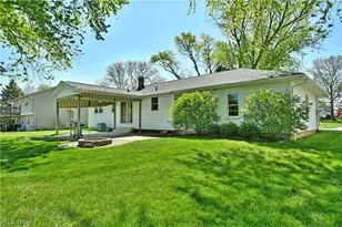 2548 Hilltop Dr, Poland, OH 44514 - Photo 40