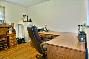 2548 Hilltop Dr, Poland, OH 44514 - Photo 32