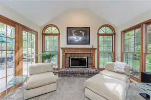 409 Avon Point Ave, Avon Lake, OH 44012 - Photo 10