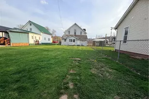 207 Fair St, Quaker City, OH 43773 - Photo 24