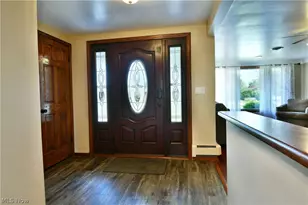 3210 Halsey Dr NE, Warren, OH 44483 - Photo 6