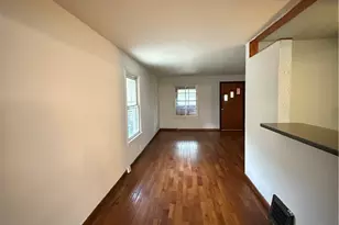 1427 E 252nd St, Euclid, OH 44117 - Photo 6