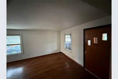 1427 E 252nd Street, Euclid, OH 44117 - Photo 12