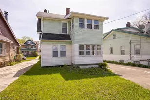 10203 Greenview Ave, Garfield Heights, OH 44125 - Photo 32