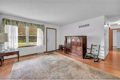 513 Russell Street, Newton Falls, OH 44444 - Photo 6